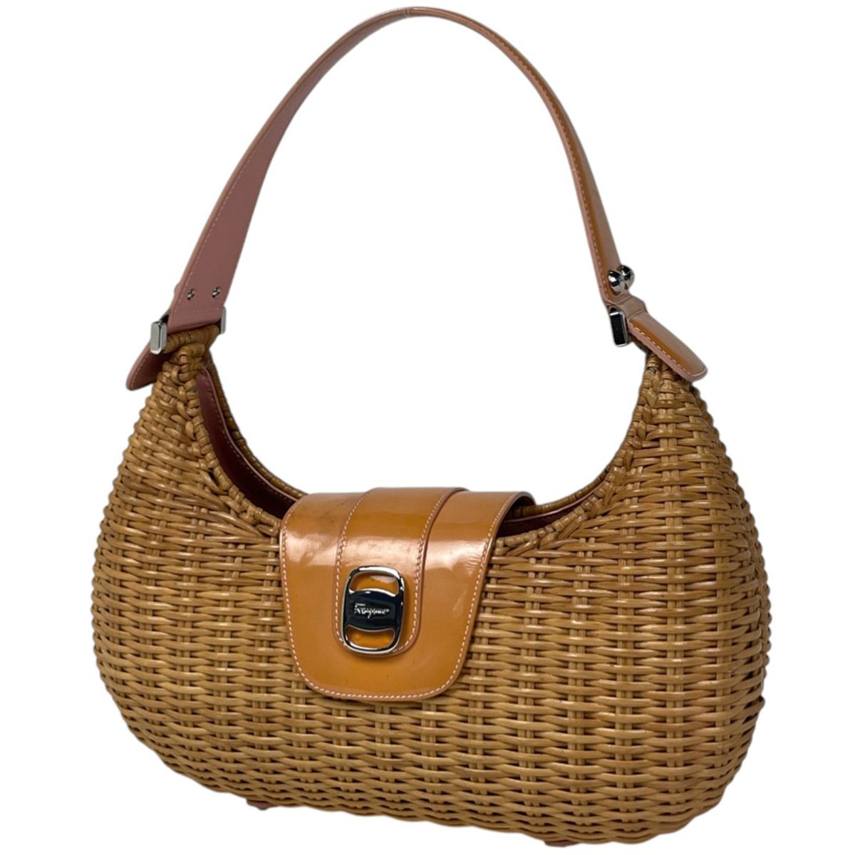 サルヴァトーレフェラガモ Salvatore Ferragamo ヴァラ ショルダー