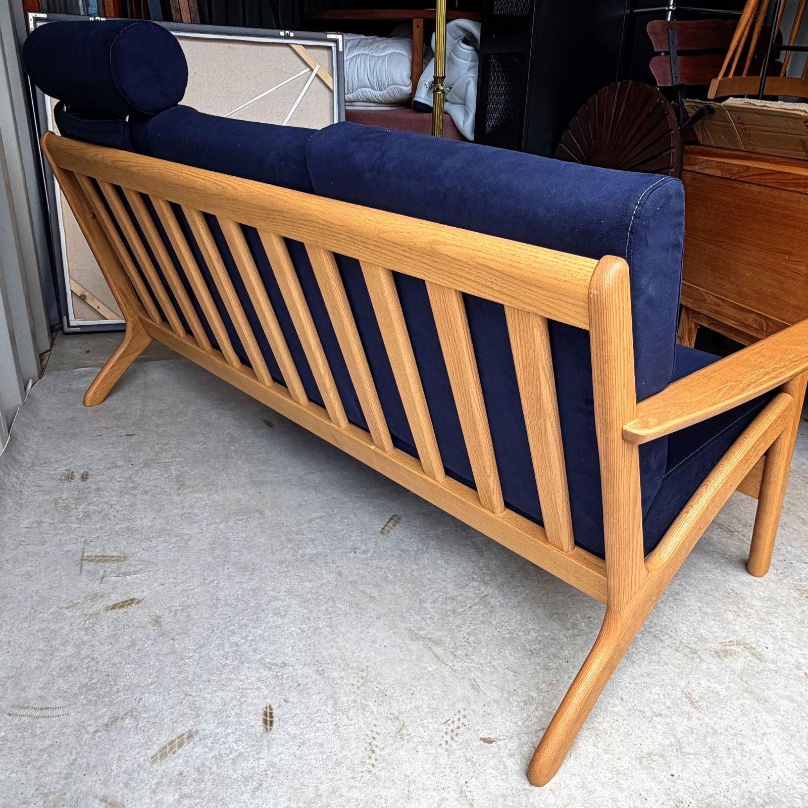 浜本工芸 北欧風天然木おしゃれインテリアネイビーファブリックソファ