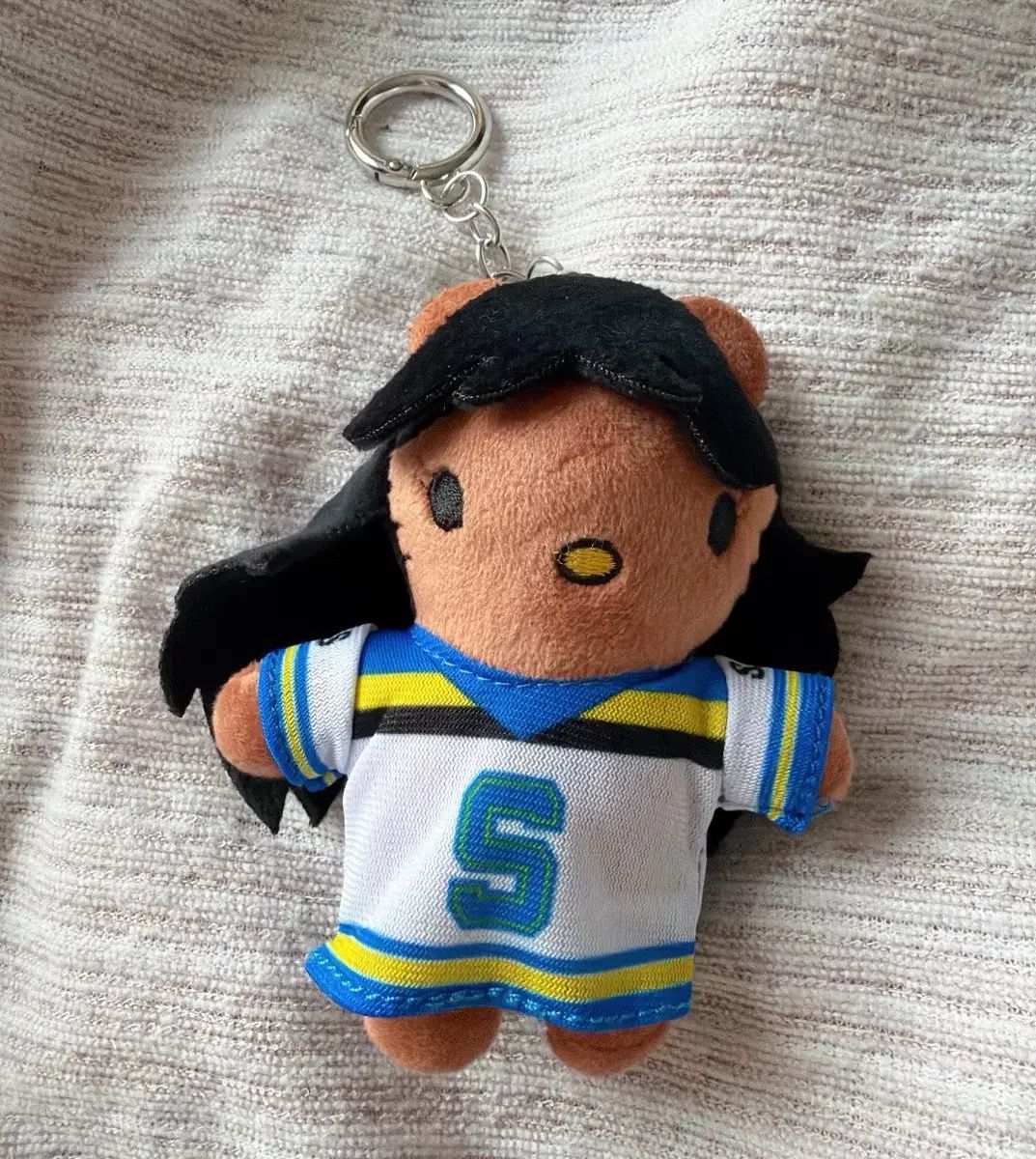 ハローキティ x SZA コラボ ヒップホップ キティ ぬいぐるみ キーホルダー