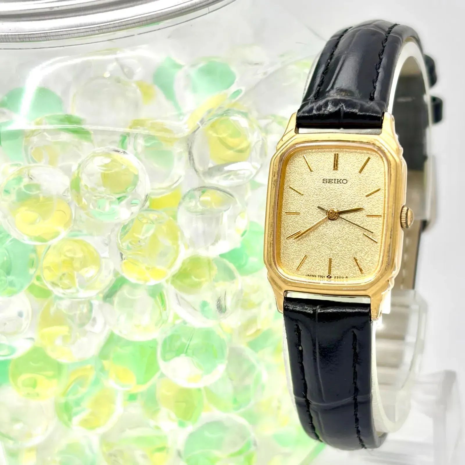 新品電池】SEIKO セイコー レディース 腕時計 ゴールド