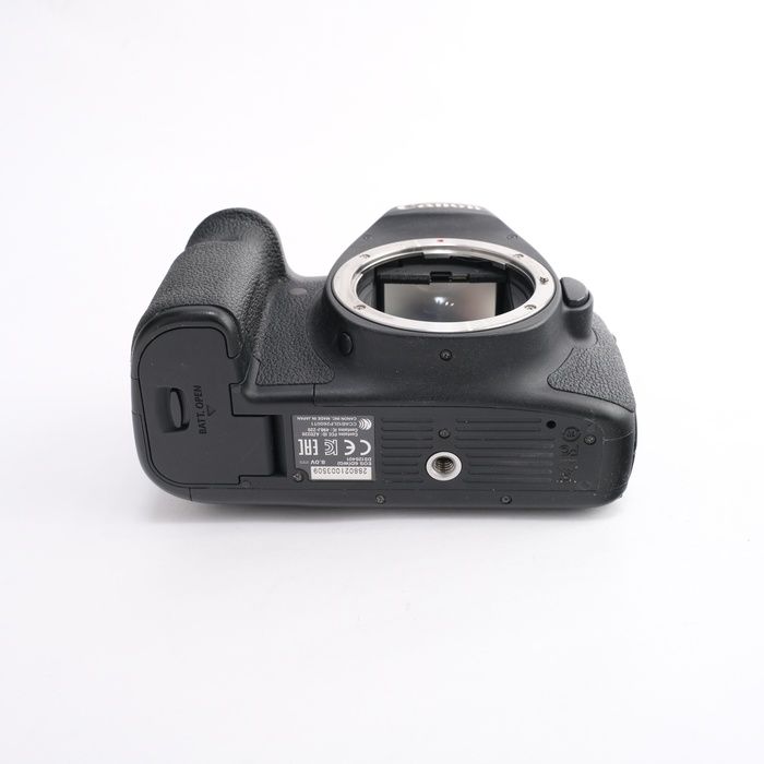 中古】(キヤノン) Canon EOS 6D ボディ - メルカリ