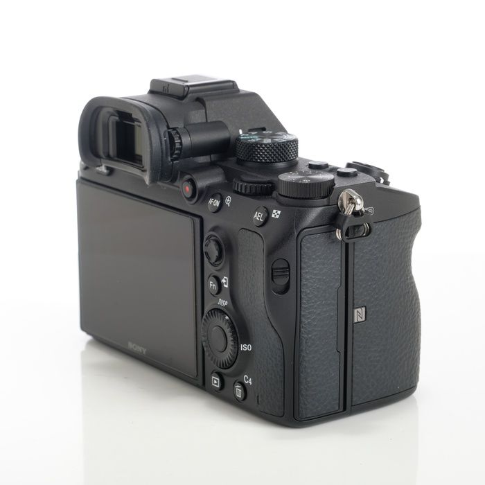 中古】(ソニー) SONY α7III [ILCE-7M3] ボディ - メルカリ