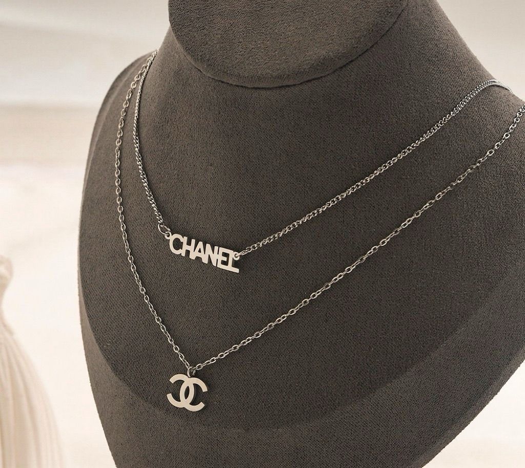 非売品】CHANEL VIP限定 ノベルティ 2連ネックレス シルバー色 - メルカリ