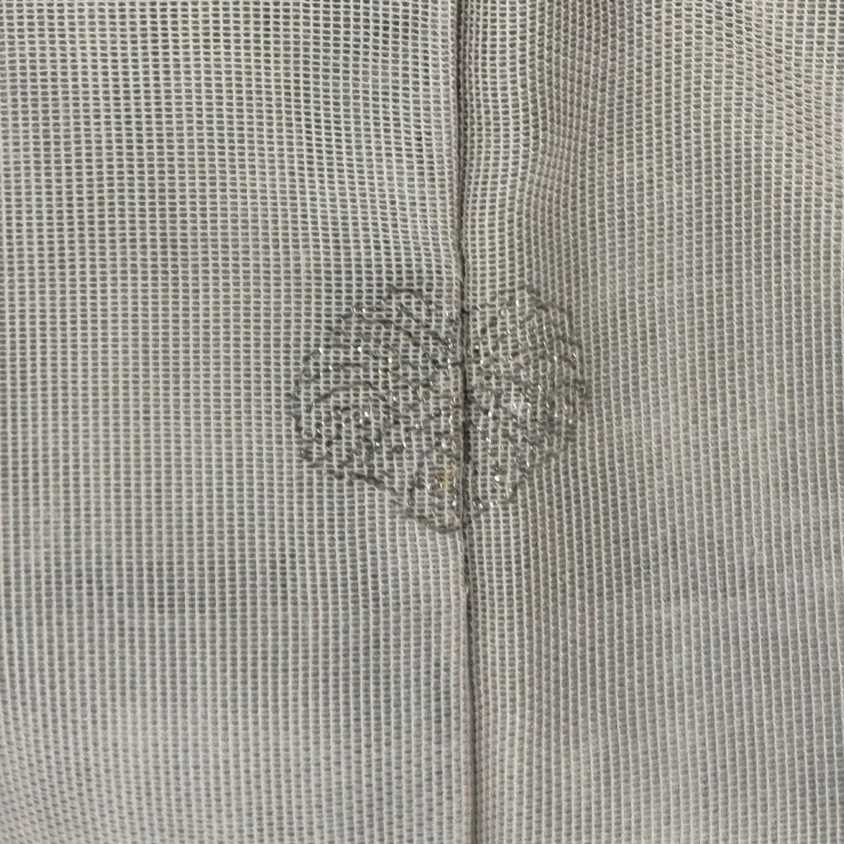 付下げ 身丈158.5cm 裄丈64cm M 紗袷 菊 萩 銀彩 ぼかし 灰色 正絹 秀