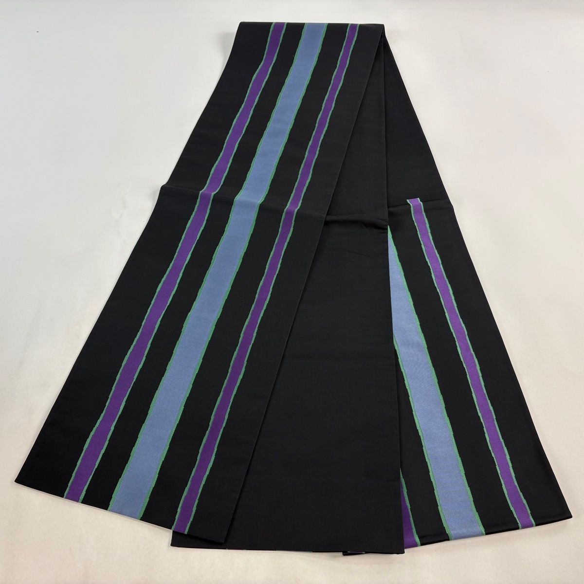 袋帯 名品 辻村ジュサブロー 落款 縞 黒 全通 正絹 【中古】 - メルカリ