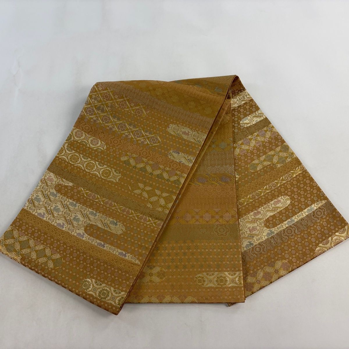 美品】 袋帯 名品 箔屋清兵衛 落款 悠久の美 有栖川文 ヱ霞 箔 刺繍