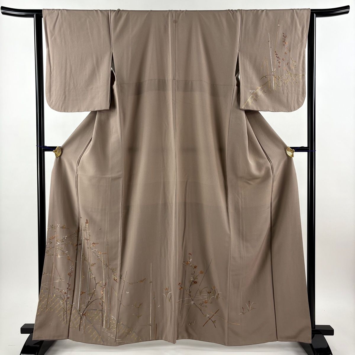 付下げ 身丈162.5cm 裄丈64.5cm M 袷 枝花 光悦垣 金糸 刺繍 付下げ 身丈162.5cm 裄丈64.5cm M 袷 枝花 光悦垣 金糸 刺繍