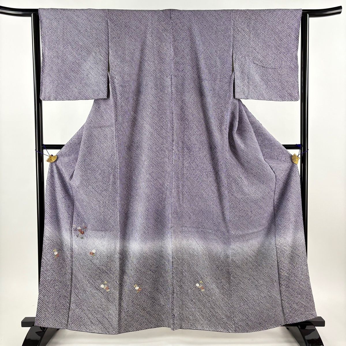 付下げ 身丈160cm 裄丈63cm S 袷 菊 刺繍 総絞り 紫 正絹 秀品 【中古