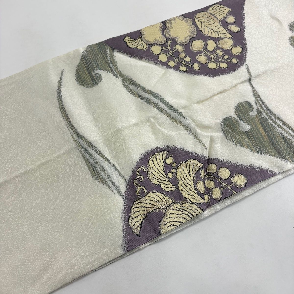 在庫一掃 袋帯 名品 千地泰弘 落款 草花 波頭 金糸 ベージュ 六通