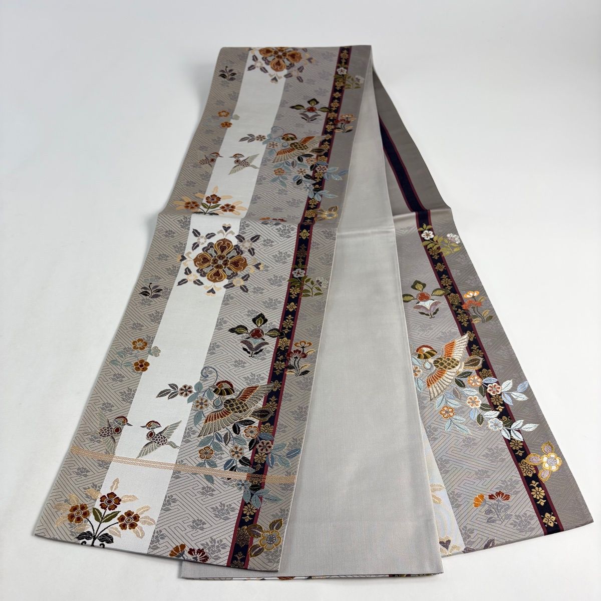 袋帯 秀品 鳥 草花 箔 灰茶 六通 正絹 【中古】 - メルカリ