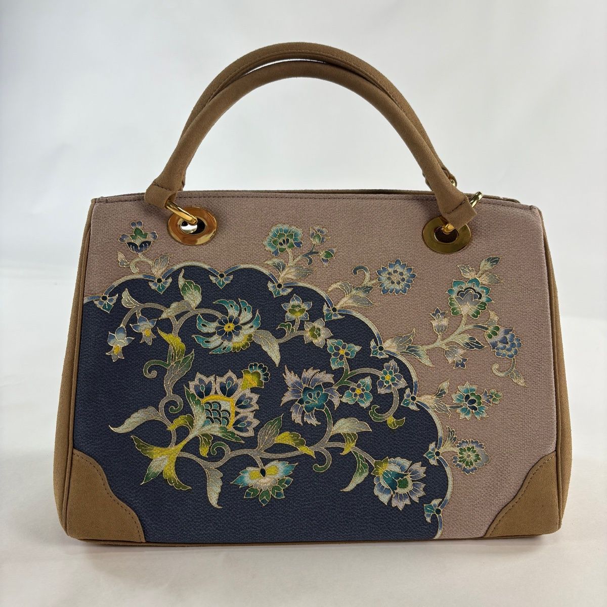 美品】 和装バッグ 逸品 フォーマル OKAJIMA 花唐草 金彩 灰茶 和装