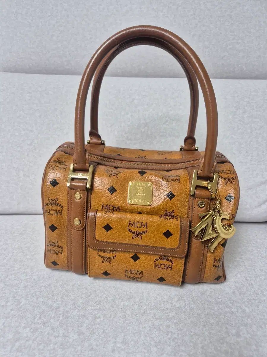 送料無料※メルカリshop取引では対象外) MCM ボストンバッグ ブラウン