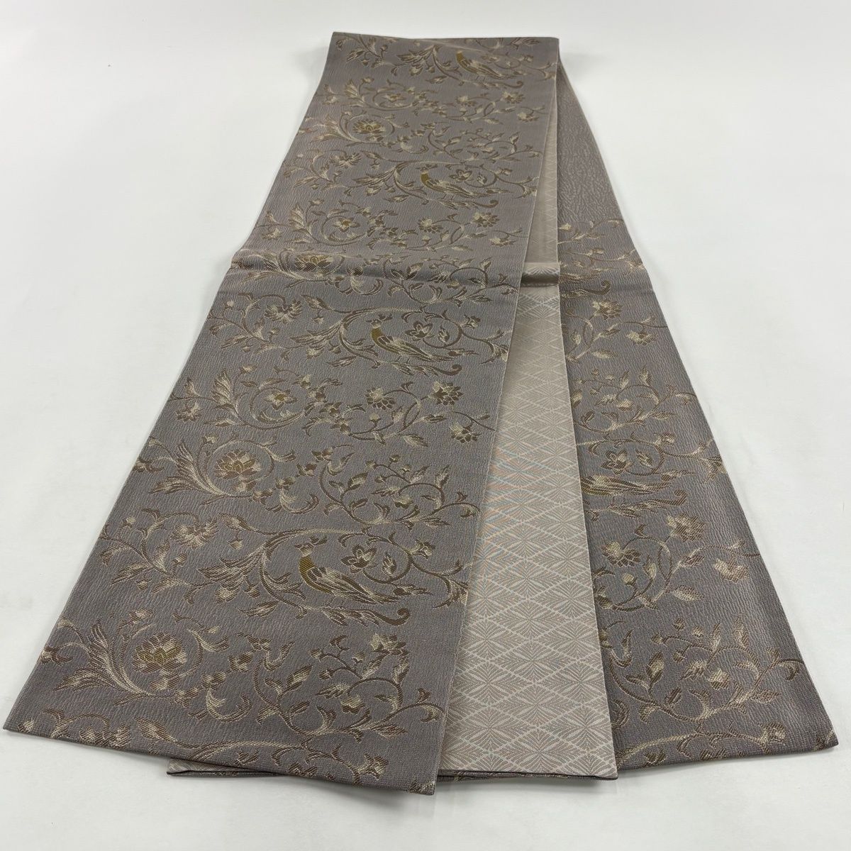 美品】 袋帯 逸品 黄金ムガ蚕 花唐草 鳥 灰紫 六通 正絹 【中古