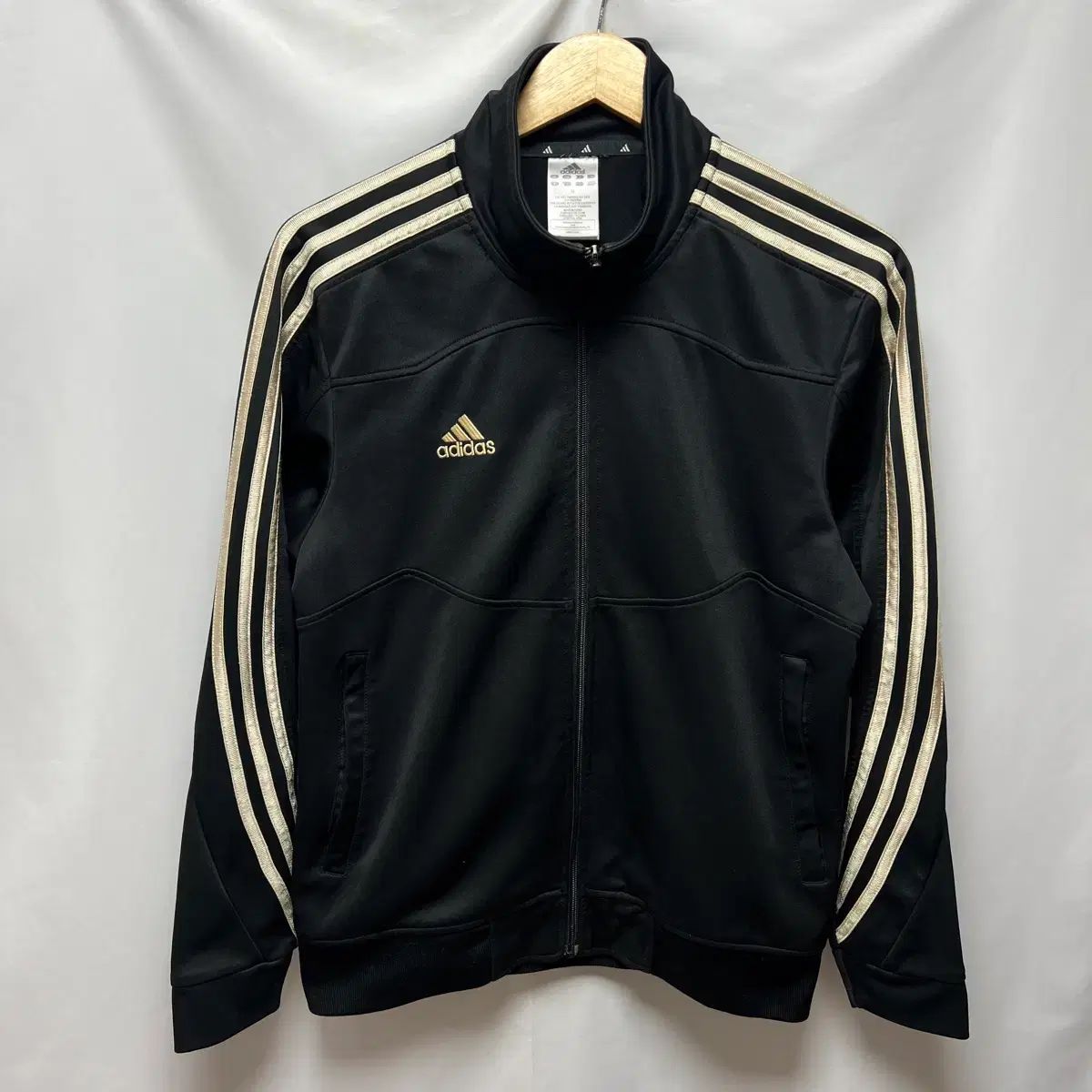 正規品/M アディダス 3本線 ブラック/ゴールド (黒金) トラック