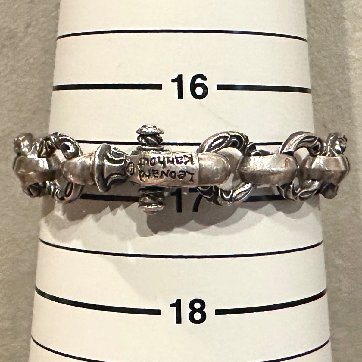 Leonard Kamhout / レナードカムホート ロンワンズ / LONE ONES