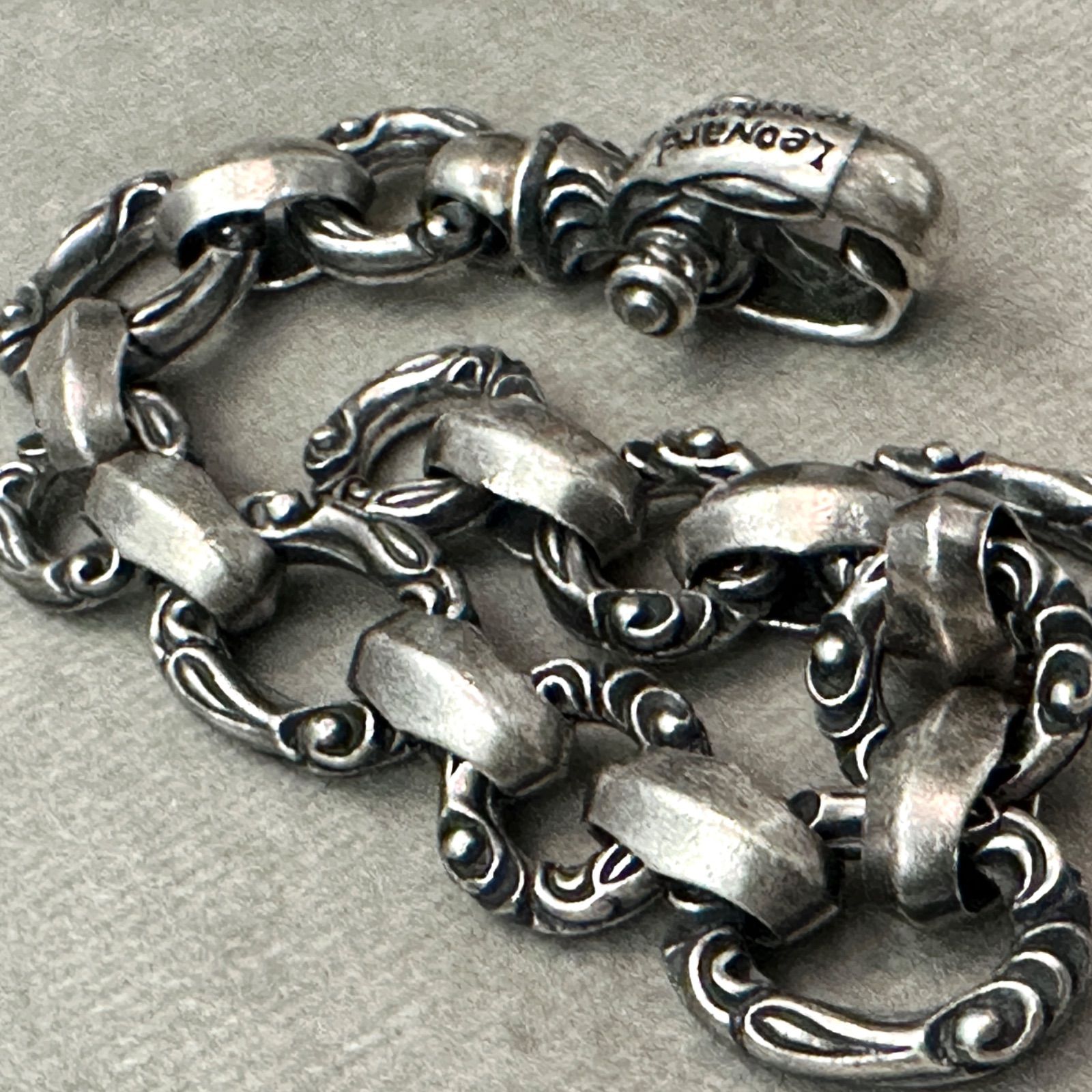 Leonard Kamhout / レナードカムホート ロンワンズ / LONE ONES