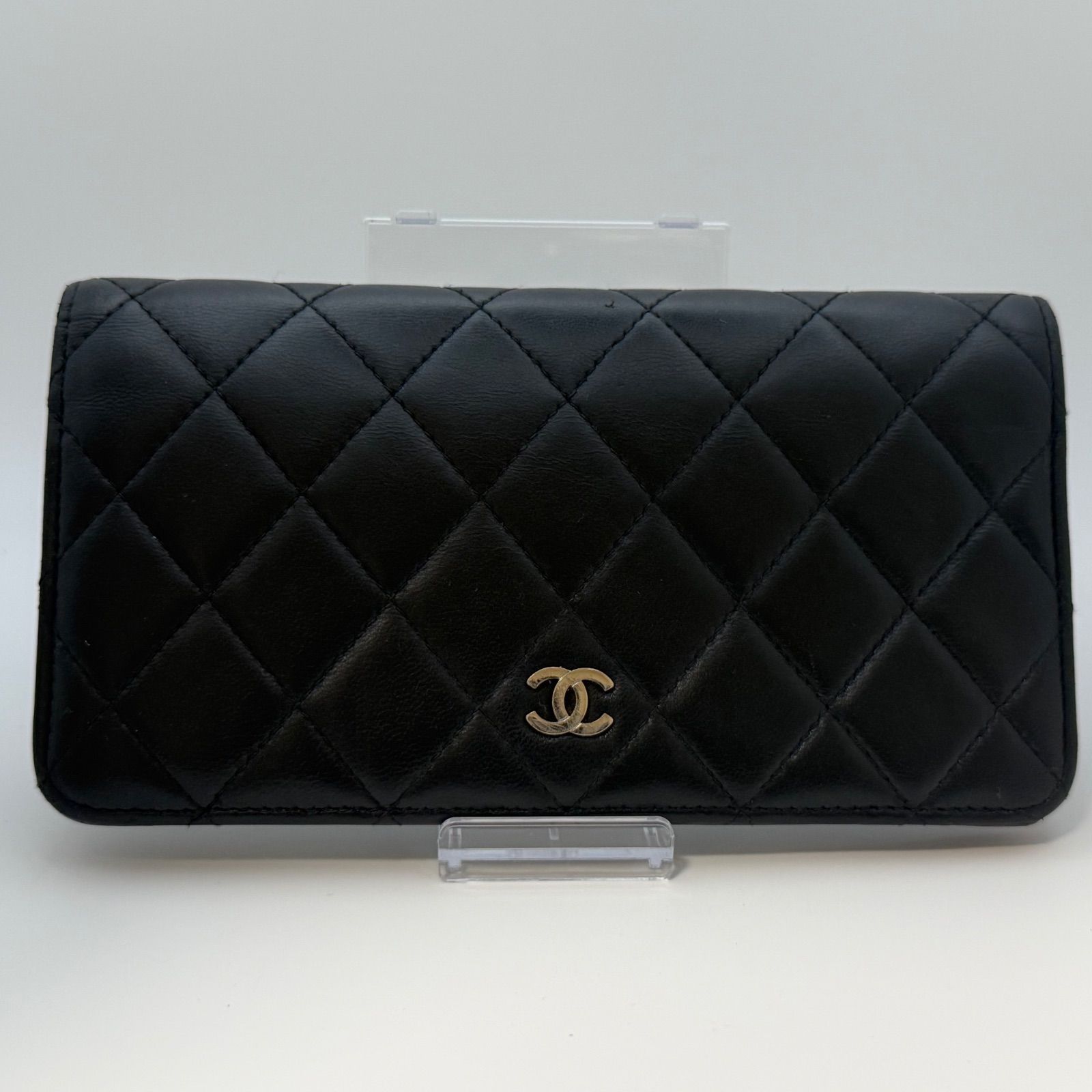 CHANEL シャネル マトラッセ クラシック ココマーク 二つ折り長財布