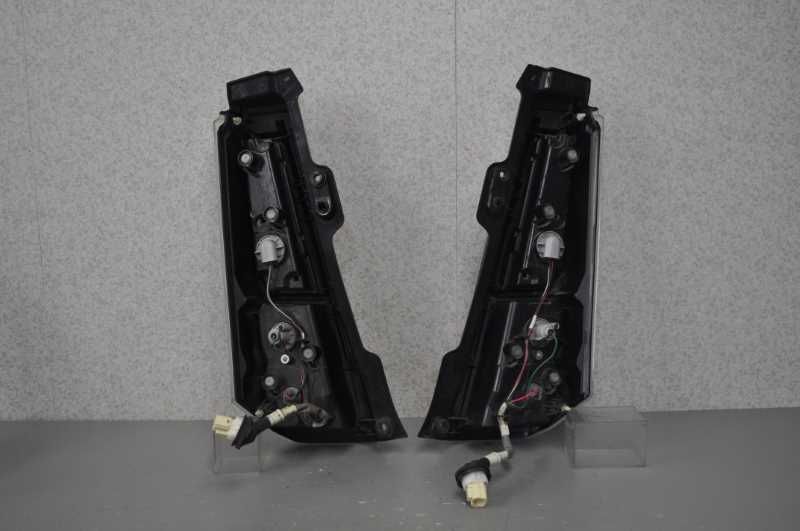 テールライト 左右セット テールランプ 右 左 (MH44S MH34S) ワゴンR