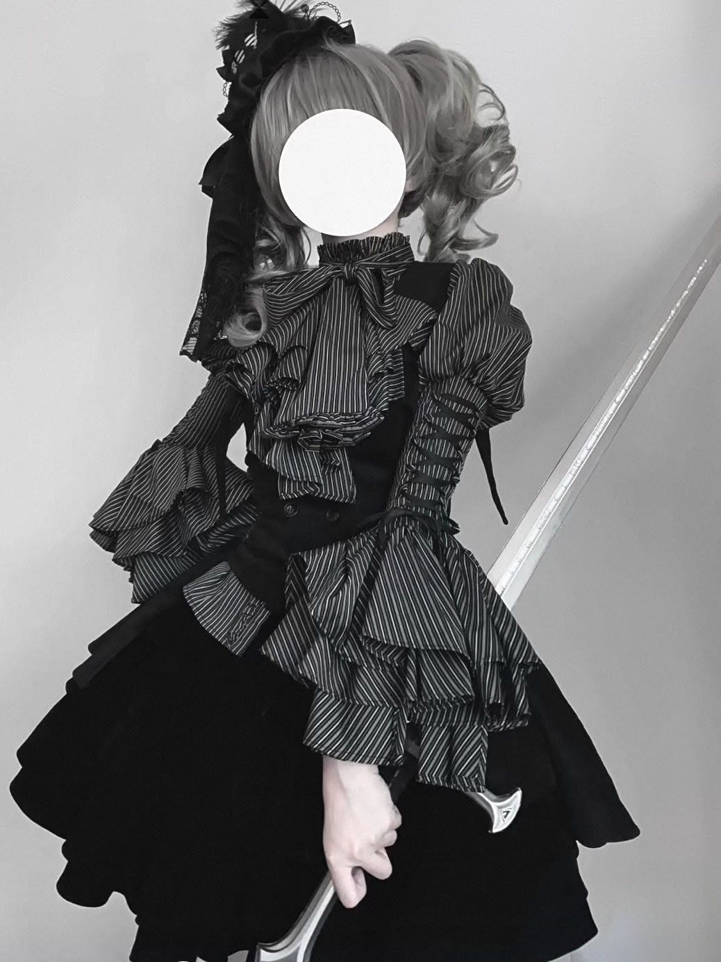 黒ロリ ダーク系 ブラウス ベスト スカート セット ゴシック ロリータ フリル コルセット ティアード ブラック ストライプ ボリュームスリーブ リボン 編み上げ ウエストマーク 細見え 美シルエット 地雷系 量産型 原宿系 レディース コスプレ