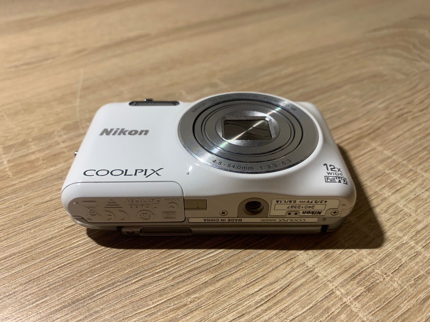 8661 Nikon COOLPIX S6600 ホワイト デジカメ ジャンク品 - メルカリ