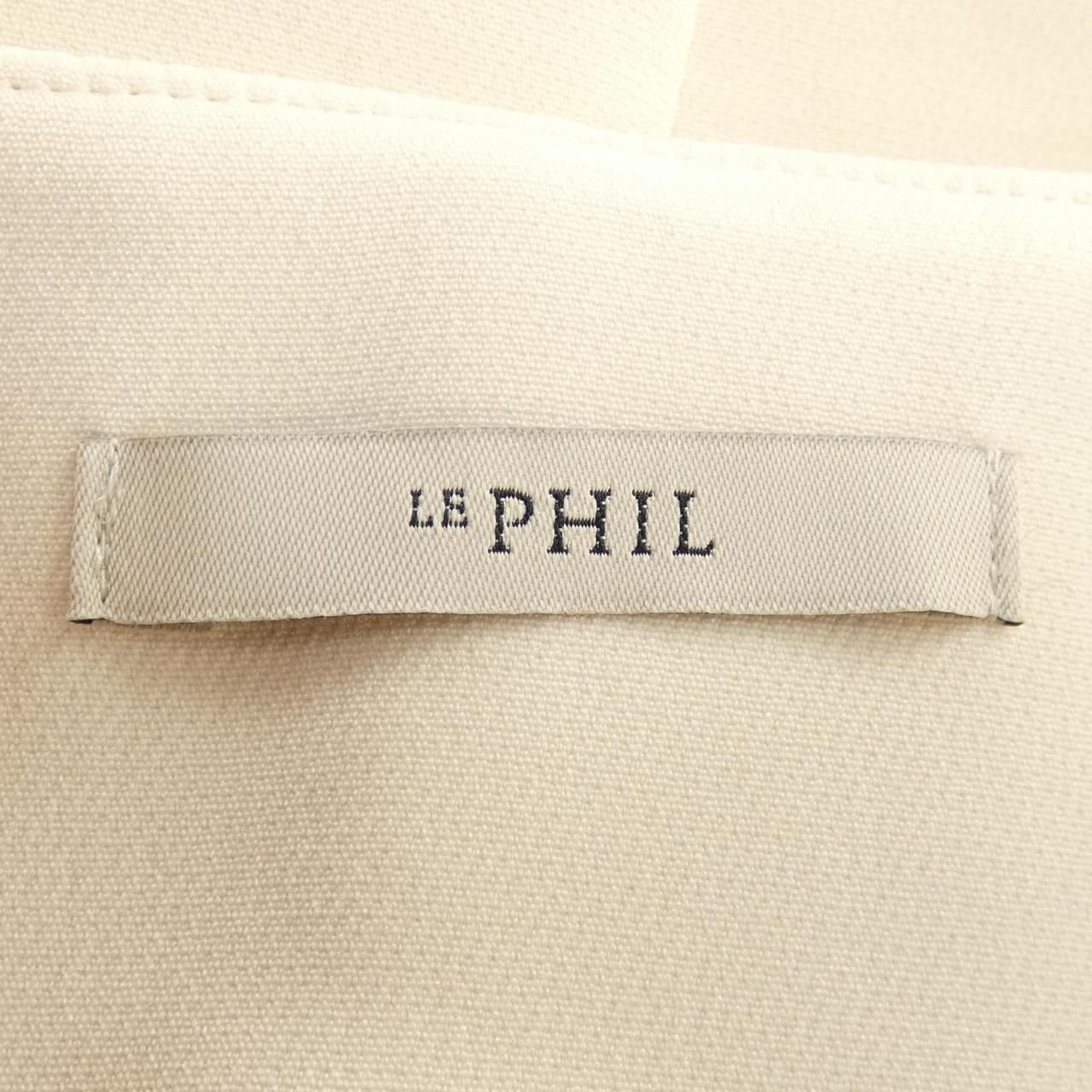 ルフィル LE PHIL ベスト - メルカリ