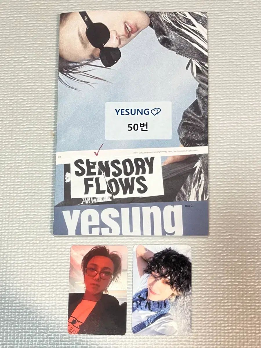 イェソン(YESUNG) 正規1集 センサリーフルイドフロー トレカ〇 SUPER