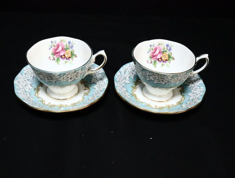 Royal Albert ロイヤルアルバート エンチャントメント ティーカップ