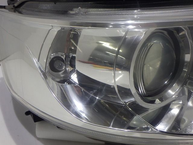 ワゴンR スティングレー 右ヘッドライト HID MH23S バラスト付 100