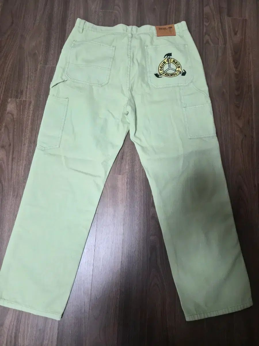 DEUS EX MACHINA デウスエクスマキナ ウォーク パンツ グリーン 34