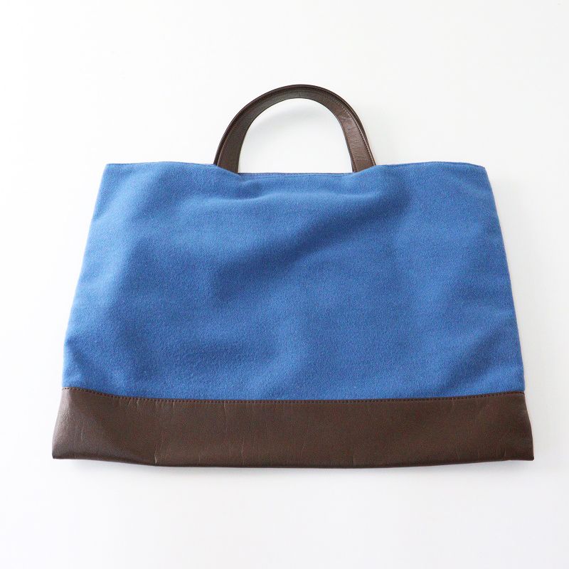 ファミリア familiar 2023限定 クリスマスコレクション レッスンバッグ