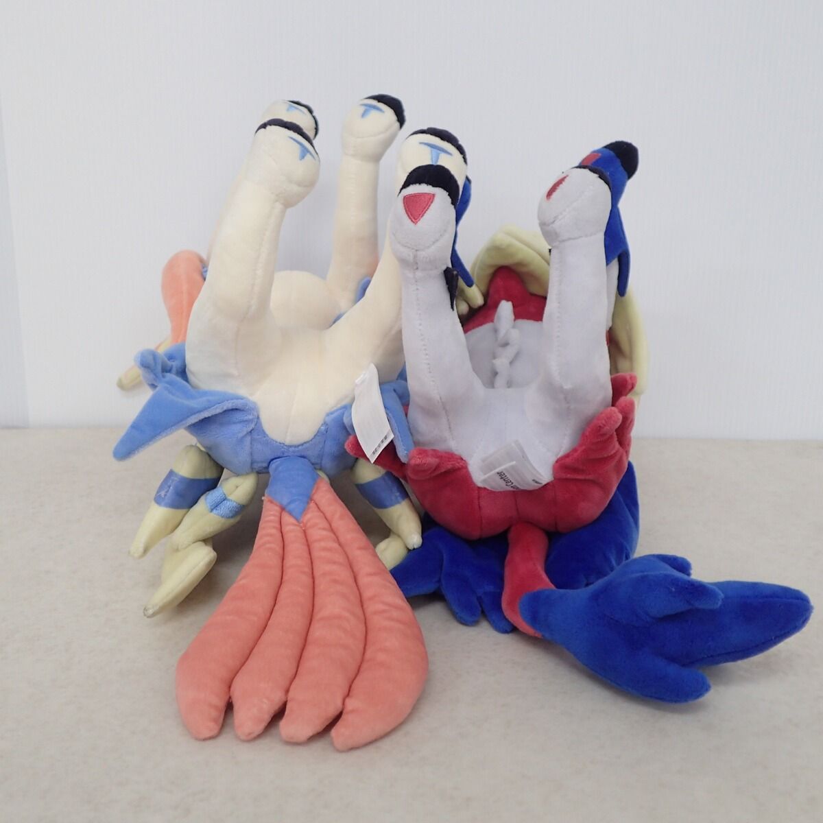 ☆ポケモンセンター ぬいぐるみ 2体セット ザシアン/ザマゼンタ 2019年