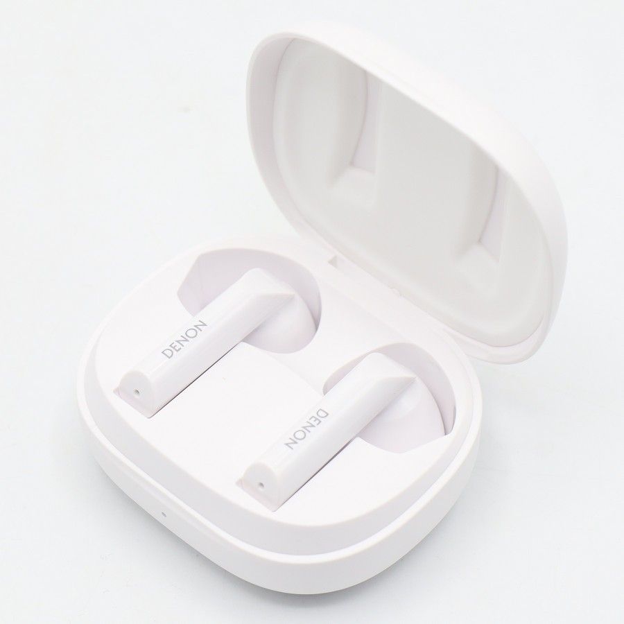 美品】DENON AH-C500W-WT ホワイト 完全ワイヤレスイヤホン