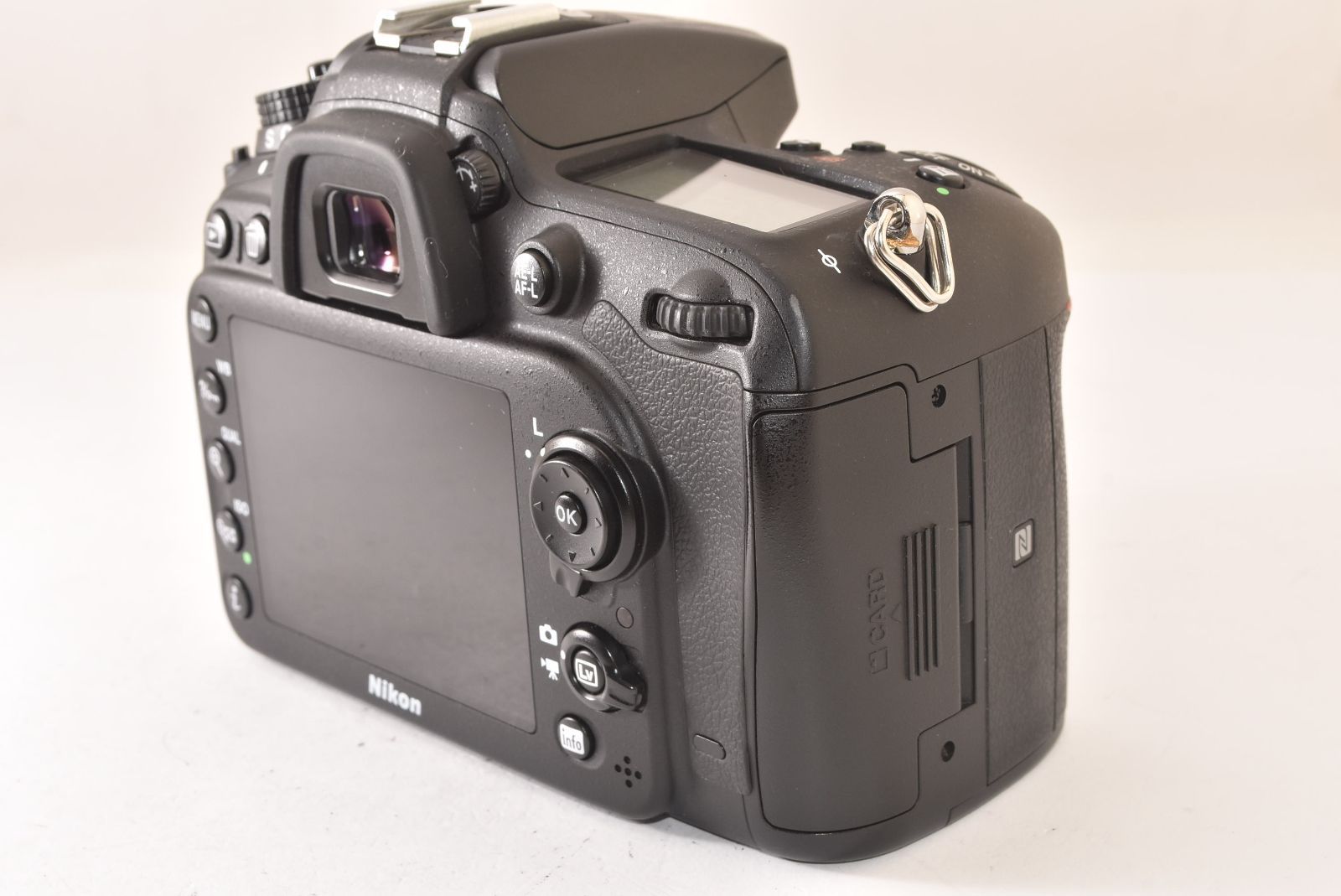 ☆美品☆ Nikon ニコン D7200 ボディ デジタル一眼レフカメラ 2603020 