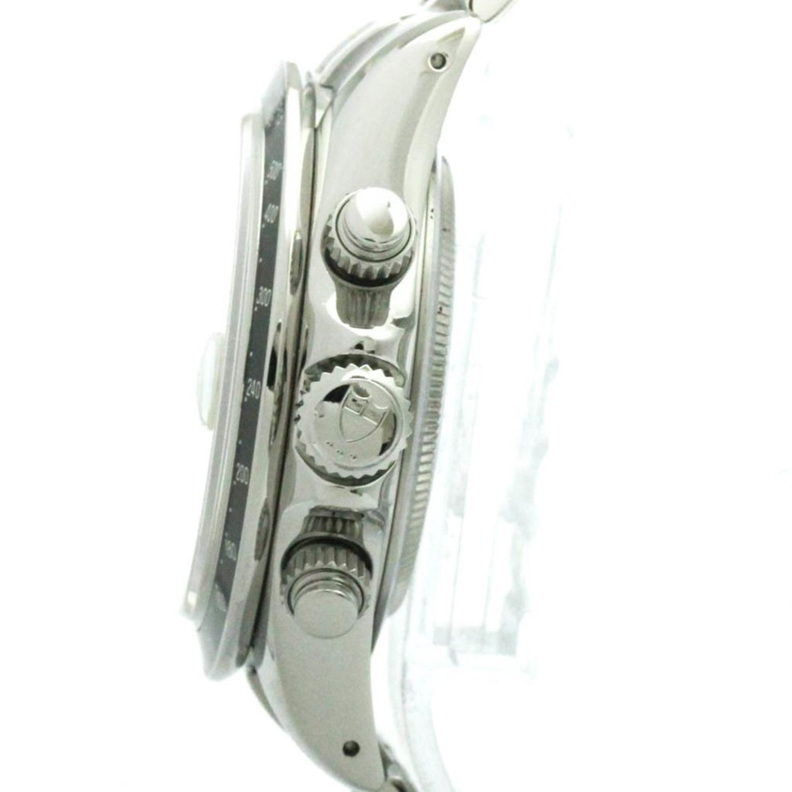 チュードル TUDOR