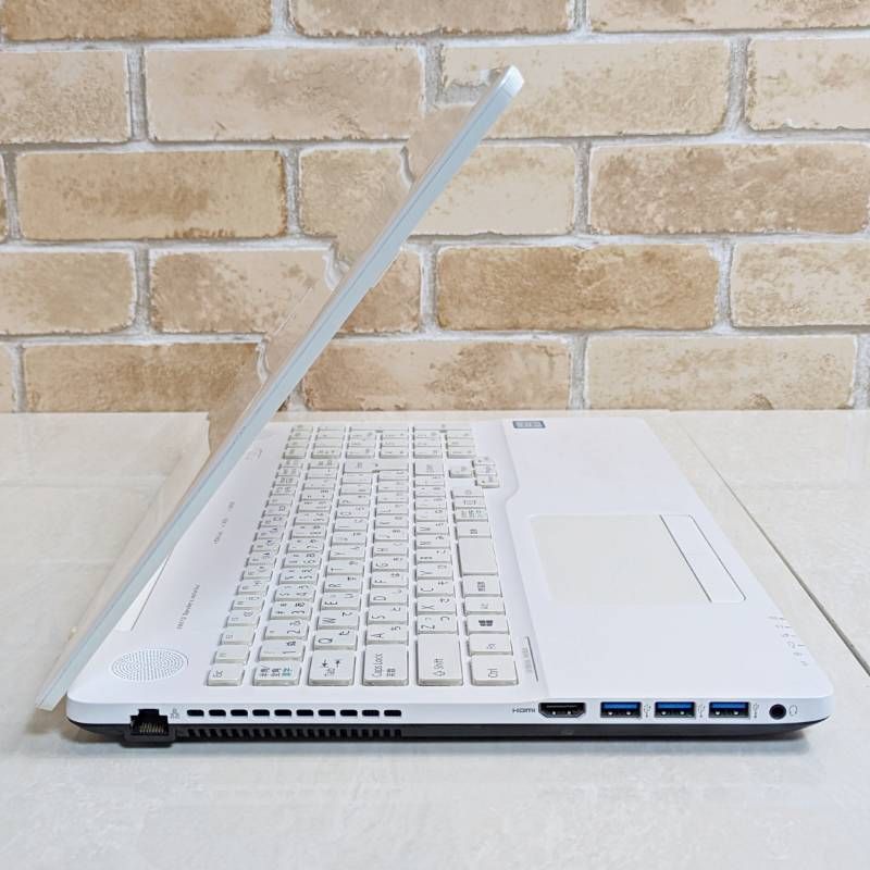 美品！Corei7☆オフィス付き☆SSD512大容量/メモリ8GB☆初心者OK