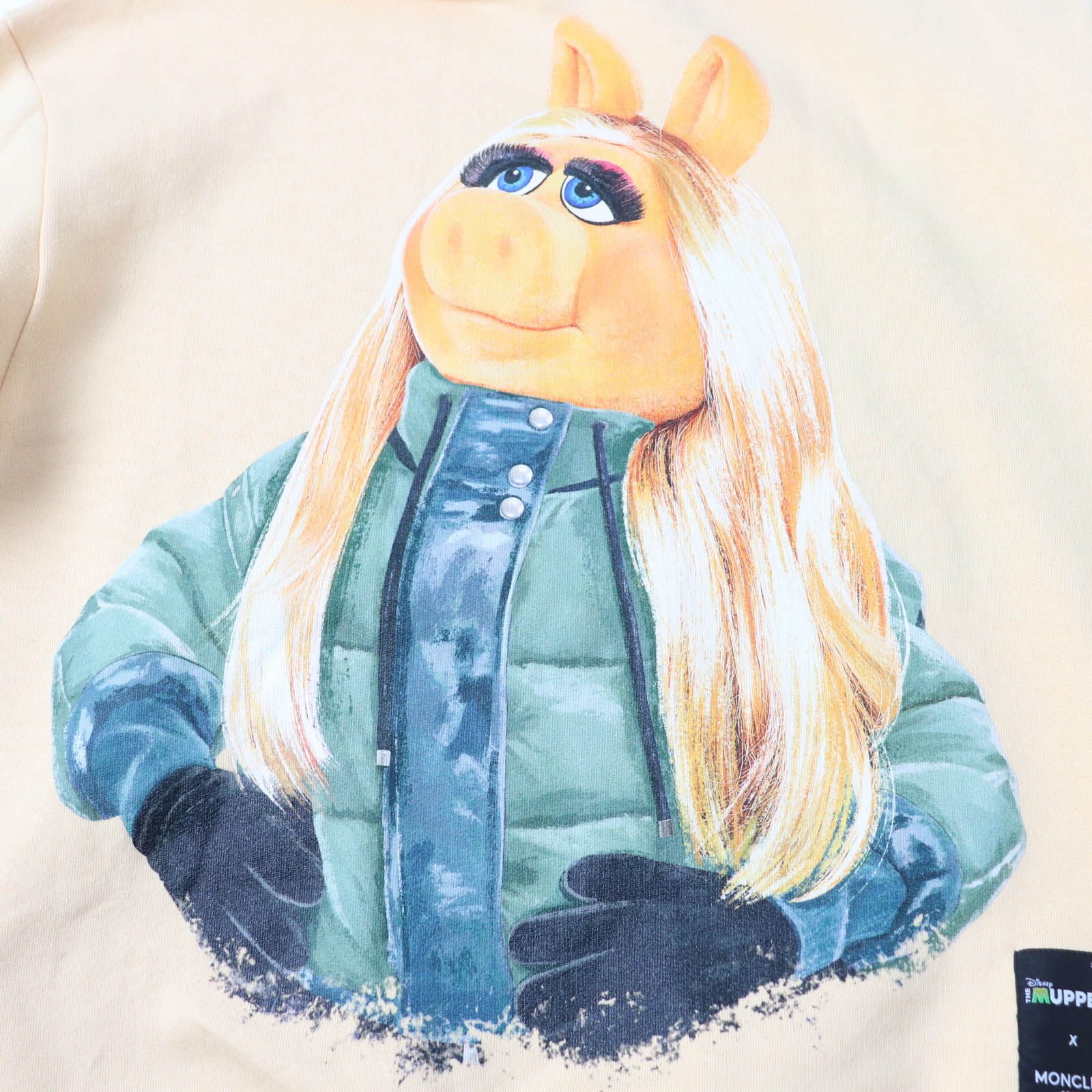 未使用品☆MONCLER GENIUS 2×Disney モンクレール ジーニアス 2×ディズニー 2022年製 コットン100％ マペット・ショー グラフィックプリント HOODIE スウェット オレンジ系 XS 正規品 レディース 未使用品☆MONCLER GENIUS 2×Disney モンクレール ジーニアス 2
