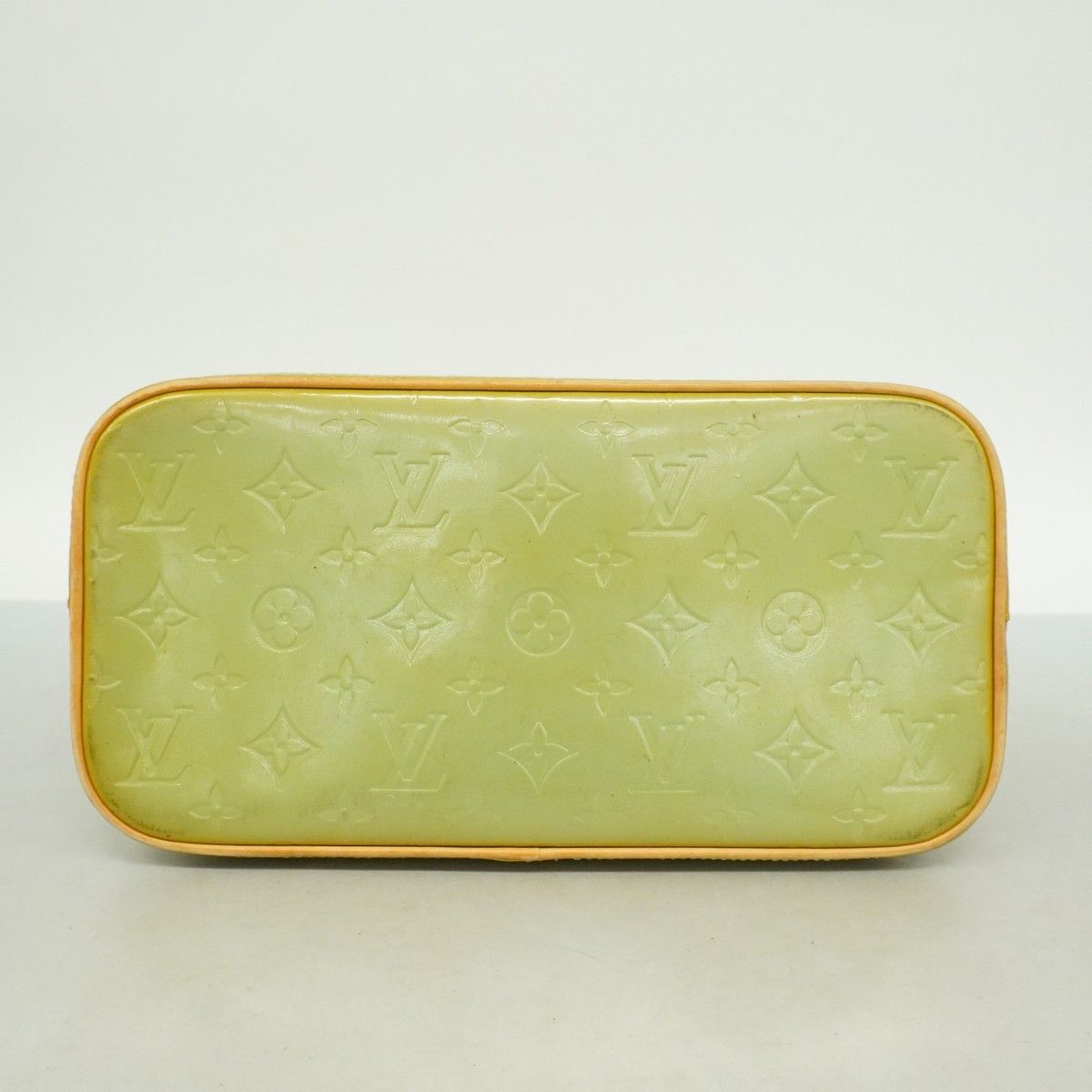 Buy from Japan Easily