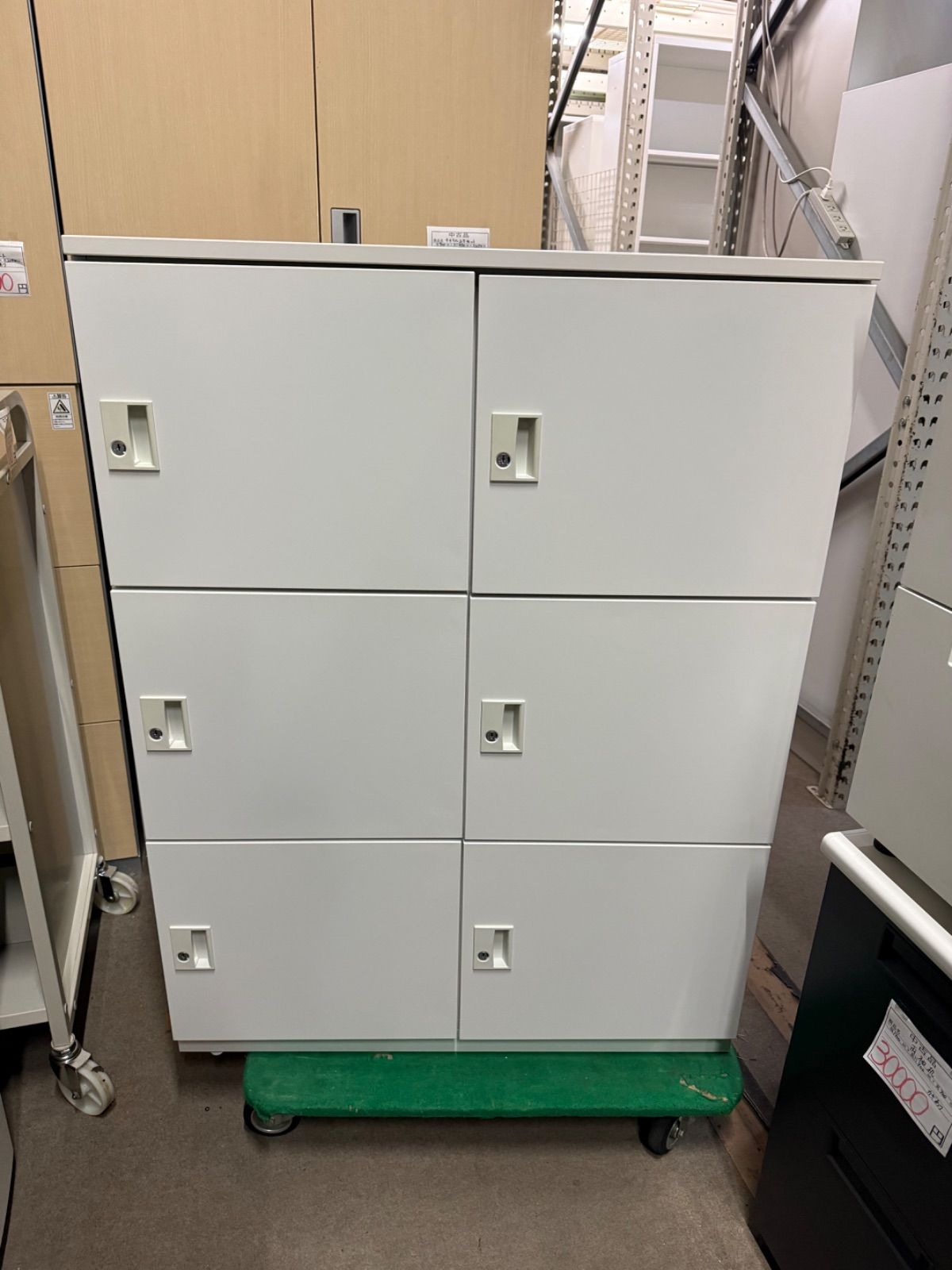 DSK 6人用ロッカー 天板 鍵付き 幅90 奥45 高さ121cm L945-11PLS-W 