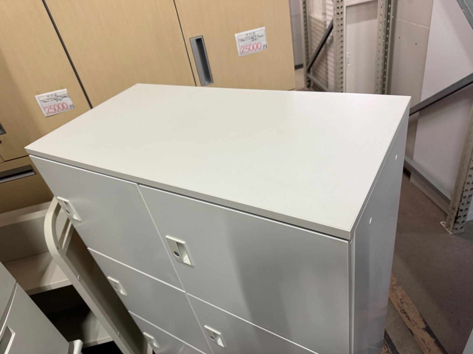 DSK 6人用ロッカー 天板 鍵付き 幅90 奥45 高さ121cm L945-11PLS-W 