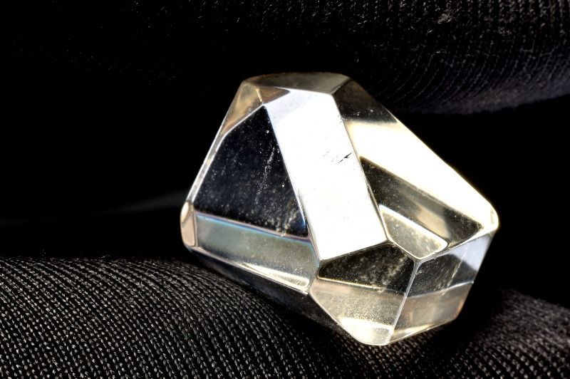 1点物】希少コロンビア産 レムリアンシードクリスタル 18x19mm 原石 