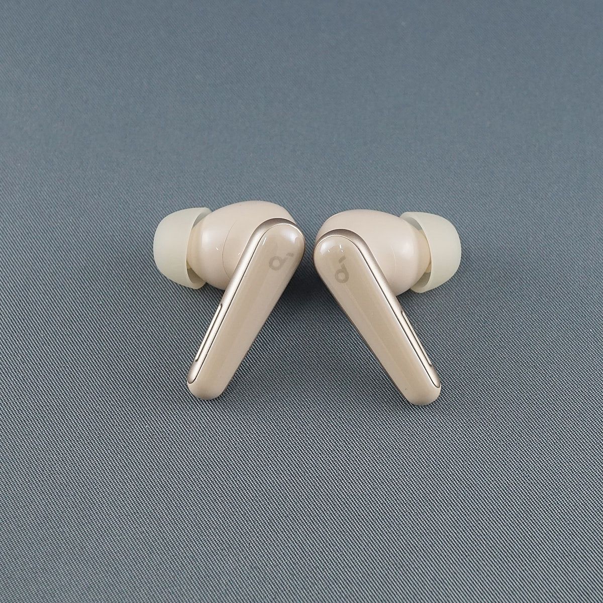 Anker Soundcore Liberty 5 完全ワイヤレスイヤホン USED美品 A3957 