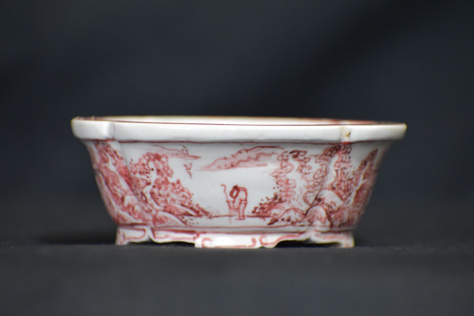 上州勝山】 赤絵山水舟図外縁段足木瓜式鉢 間口9.5cm 繊細画 希少品 