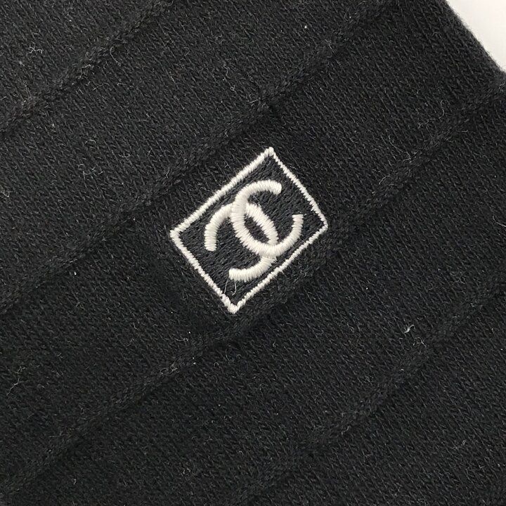 新品未使用 CHANEL シャネル ココマーク ロゴ入り 靴下 くつした