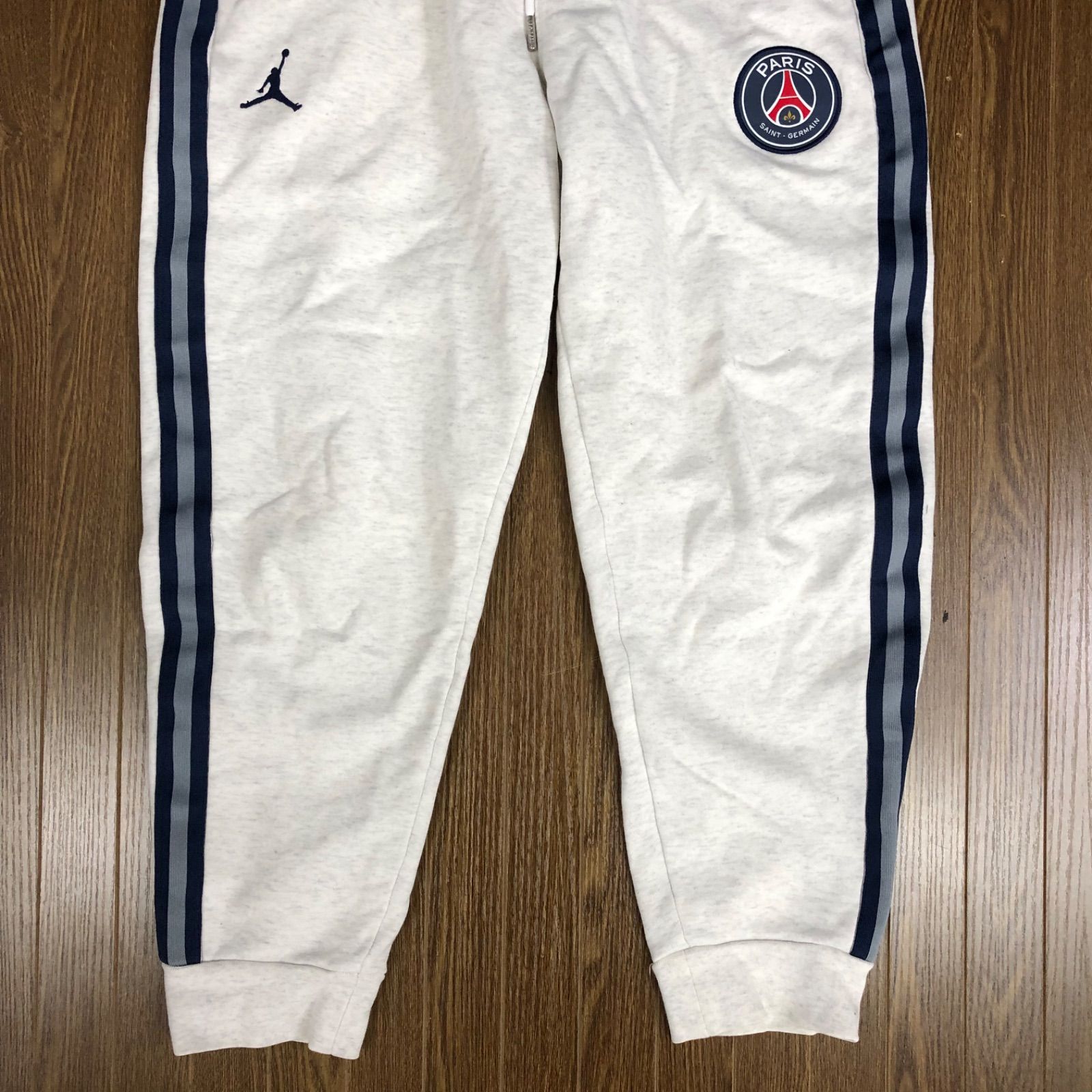 ○【値下げ交渉可能】NIKE ナイキ ジョガーパンツ JORDAN×Paris Saint 