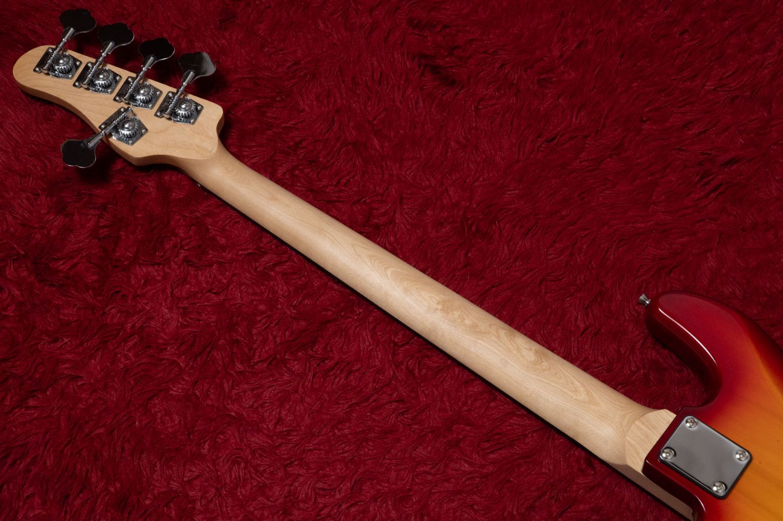 new】woofy basses / ONE series Woo 5 Cherry Sunburst - メルカリ