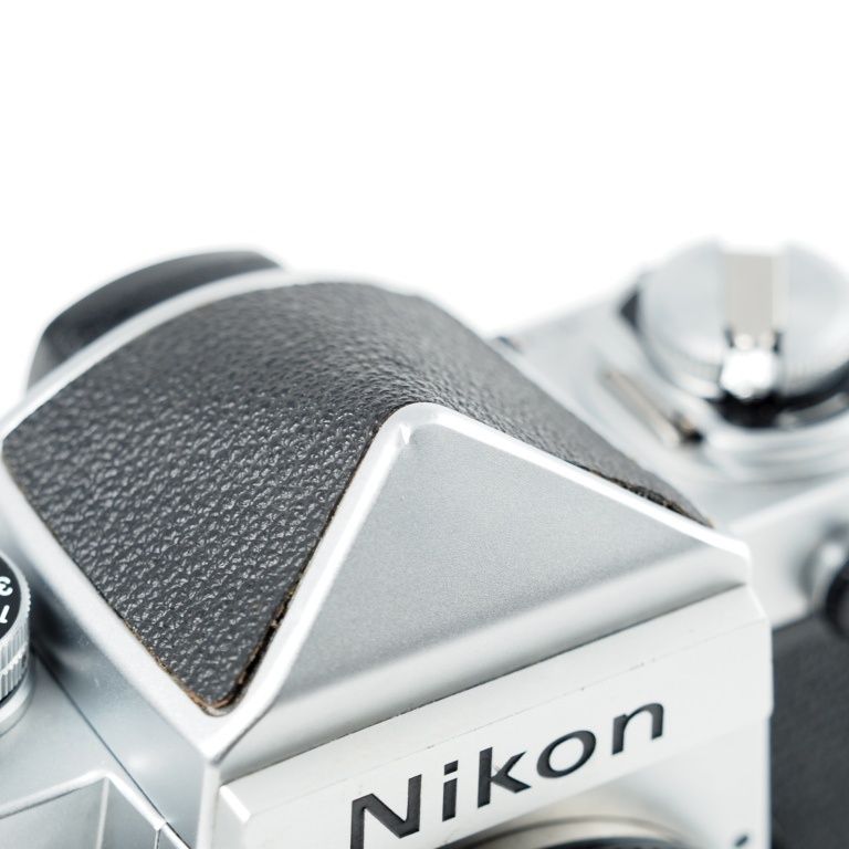 Nikon F2 アイレベル ボディ シルバー 747万番 ニコン フィルム一眼