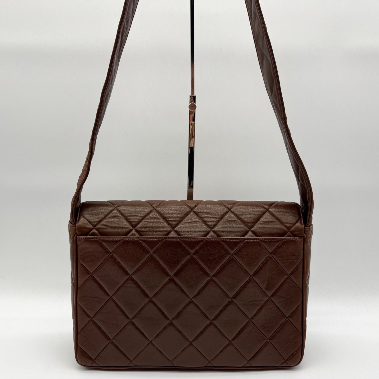 極美品✨CHANEL シャネル ショルダーバッグ マトラッセ ラムスキン