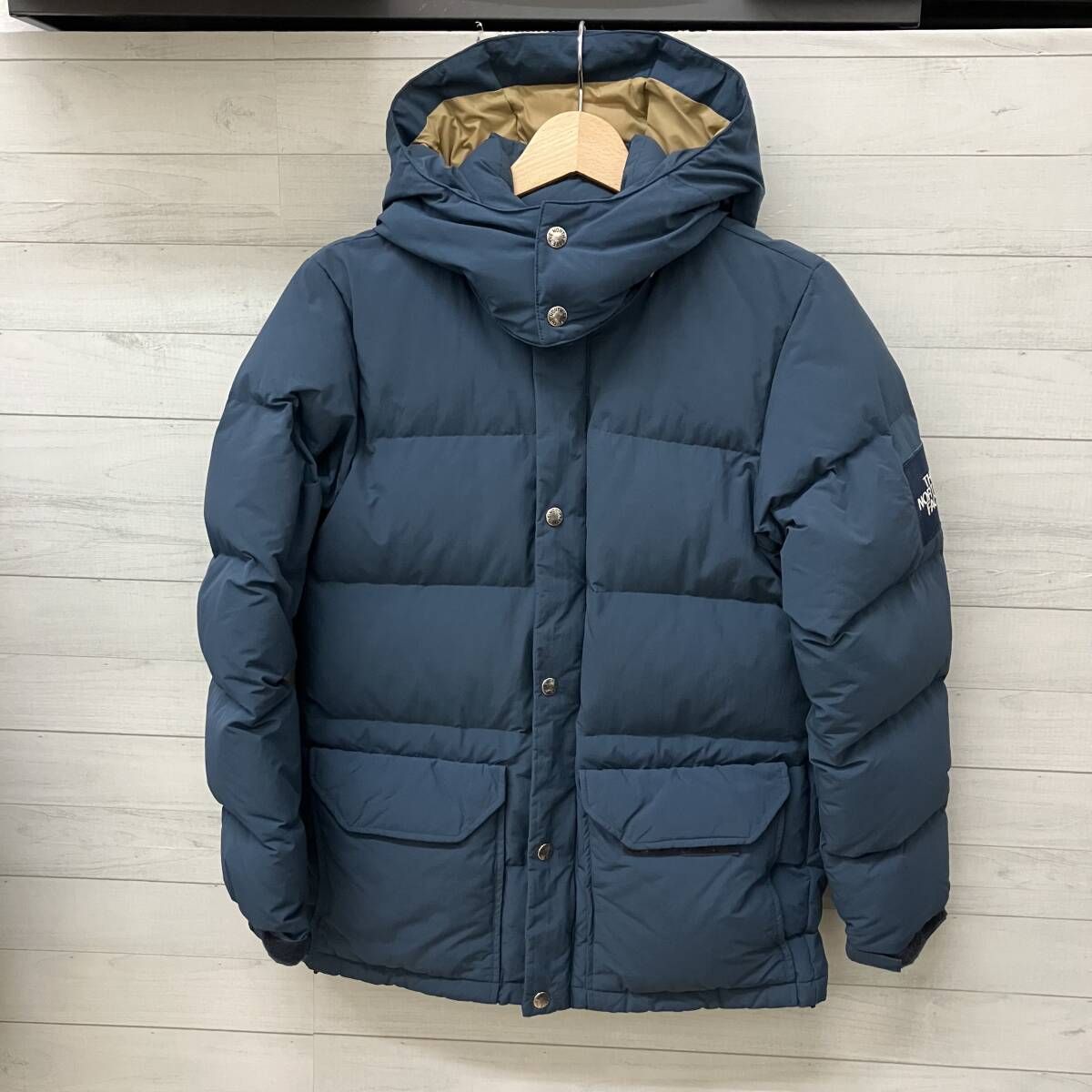THE NORTH FACE ザノースフェイス ダウンジャケット CAMP SIERRA SHORT 