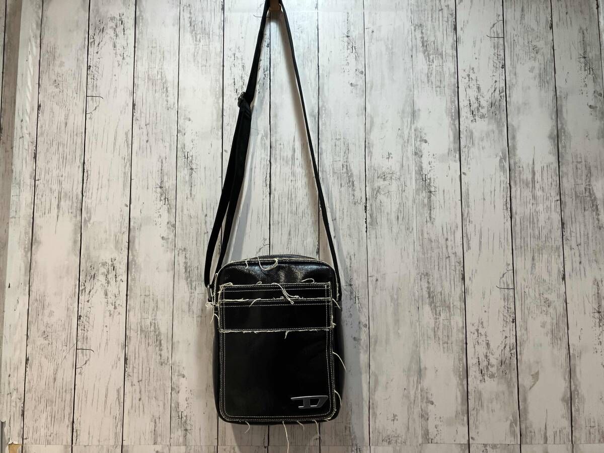 DIESEL ディーゼル ショルダーバッグ コーデュラキャンバス D LOGO 
