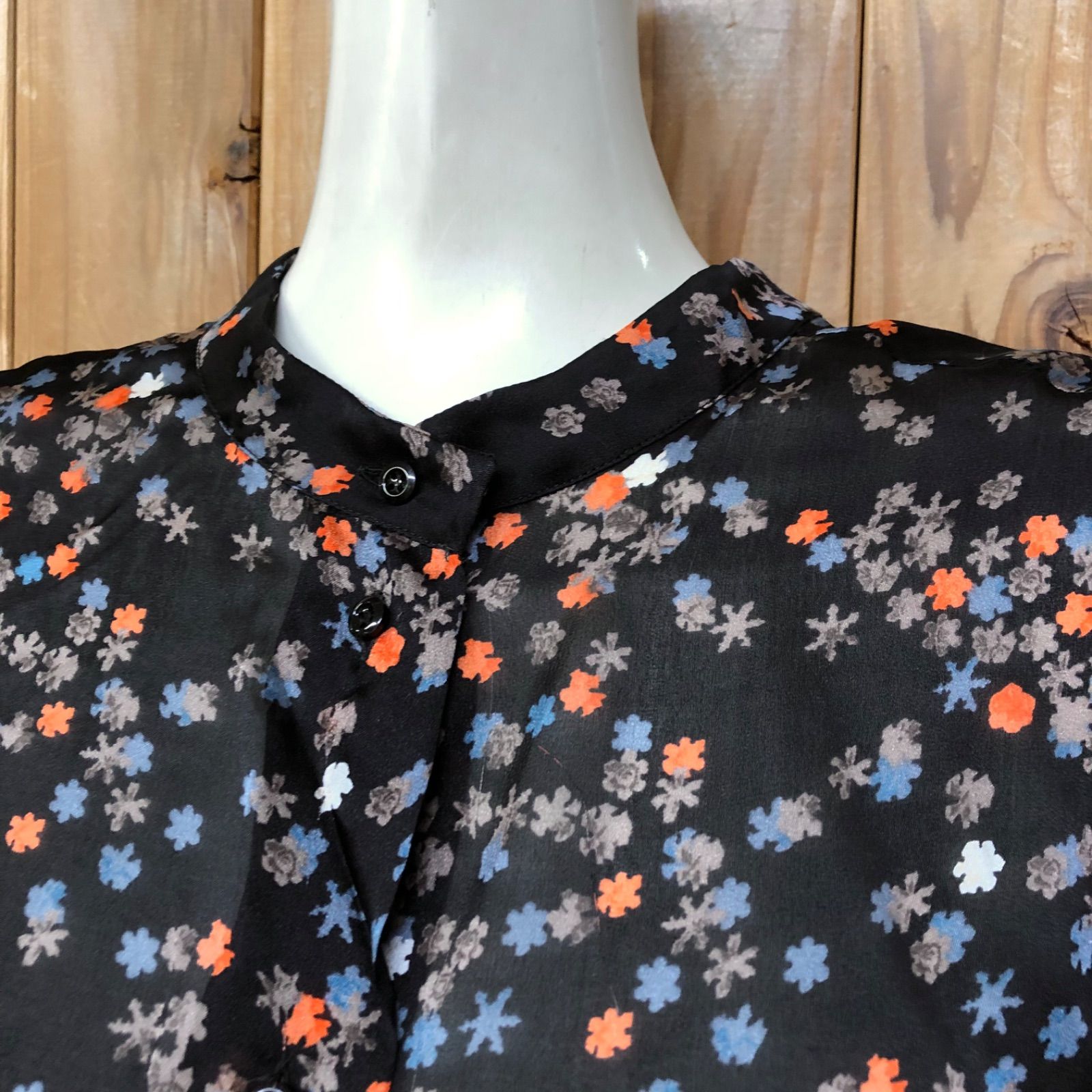 Chloe クロエ レディースT 38（M相当) イタリア製 シルクシャツ 花柄 